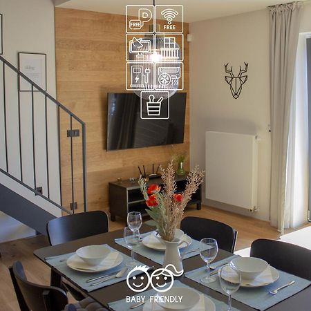 Enjoyharrachov - Atraktivni Slunny Klimatizovany Apartman 14 V Centru Harrachova Se Saunou, Parkovanim, Wifi-Wlan, Sat, Herni Konzoli, Pc S Win 10, Netflix Zdarma A Moznosti Dobijeni Auta S Jedinecnym Vyhledem Na Certovu Horu Se Skokanskymi Mustky Eksteriør billede