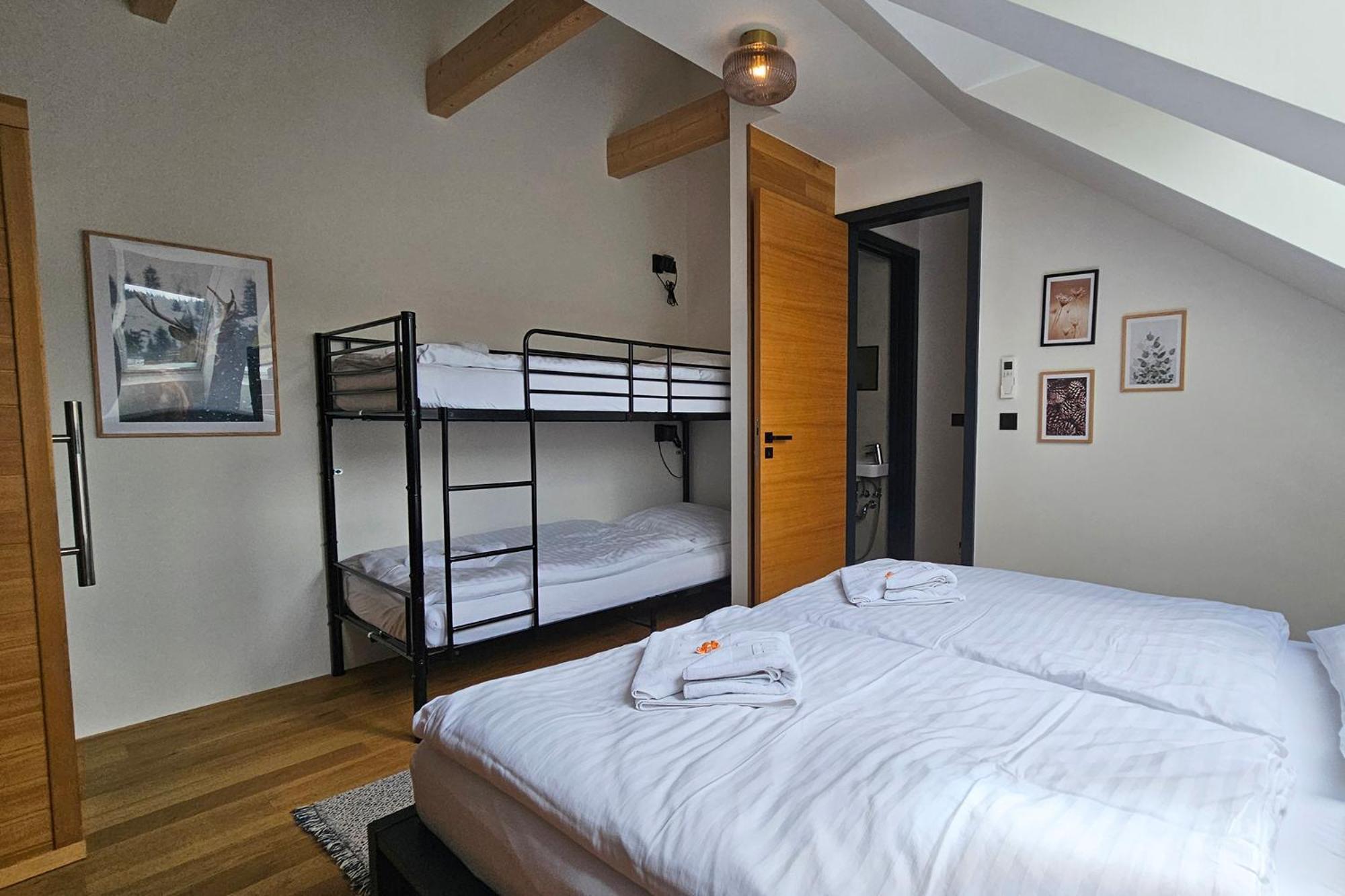 Enjoyharrachov - Atraktivni Slunny Klimatizovany Apartman 14 V Centru Harrachova Se Saunou, Parkovanim, Wifi-Wlan, Sat, Herni Konzoli, Pc S Win 10, Netflix Zdarma A Moznosti Dobijeni Auta S Jedinecnym Vyhledem Na Certovu Horu Se Skokanskymi Mustky Eksteriør billede